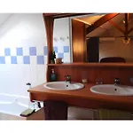 Les Vieilles Vignes Guest house Thorigne